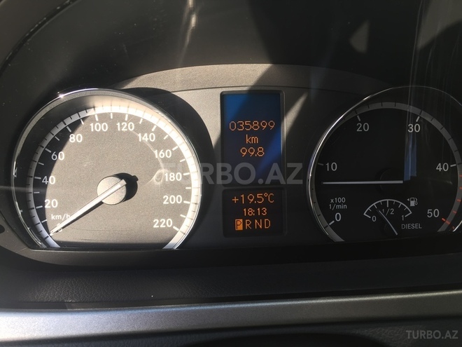 Mercedes Viano 2012, 35,800 km - 3.0 l - Bakı