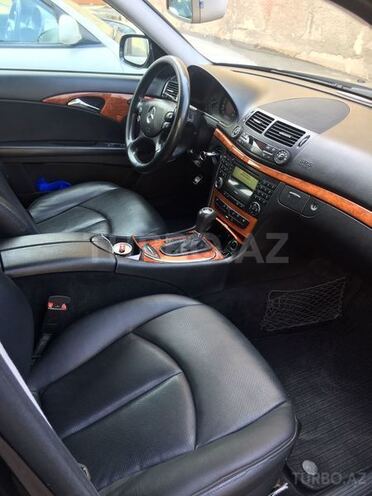 Mercedes E 220 2006, 175,000 km - 2.2 l - Bakı