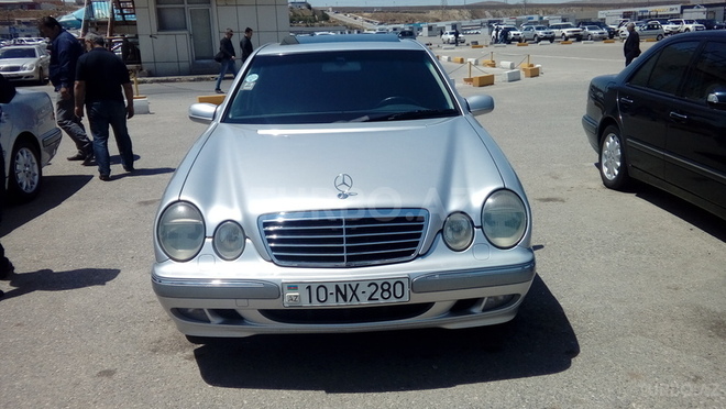 Mercedes E 280 2000, 232,943 km - 2.8 l - Bakı