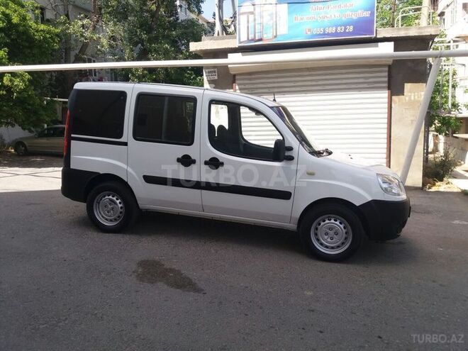 Fiat Doblo 2010, 190,000 km - 0.2 л - Bakı