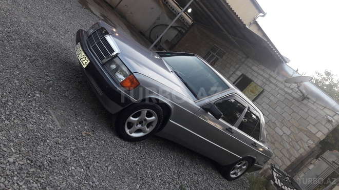 Mercedes 190 1992, 136,000 km - 2.0 л - Bərdə