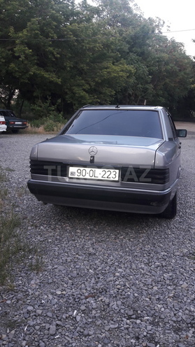 Mercedes 190 1992, 136,000 km - 2.0 л - Bərdə