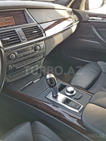 BMW X5 2010, 118,000 km - 4.8 л - Bakı