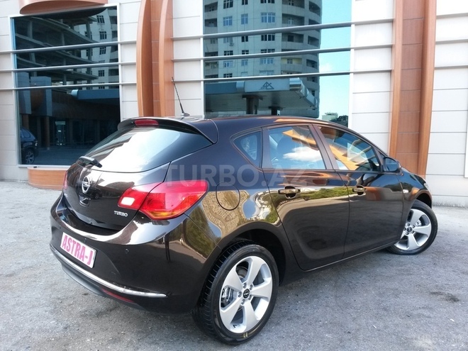 Opel Astra 2012, 50,200 km - 1.4 l - Bakı
