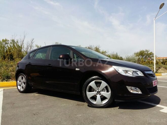 Opel Astra 2012, 50,200 km - 1.4 l - Bakı