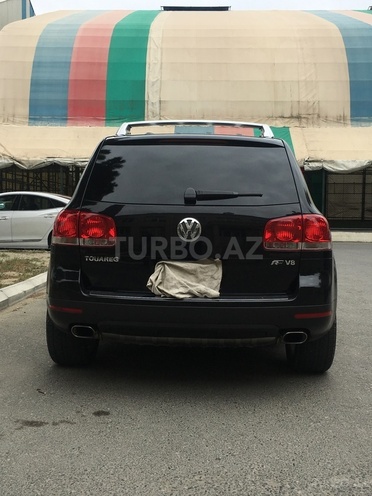 Volkswagen Touareg 2006, 191,680 km - 4.2 л - Bakı