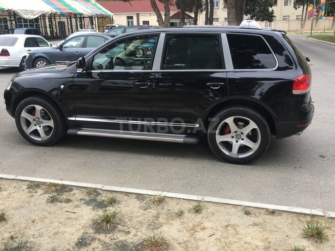 Volkswagen Touareg 2006, 191,680 km - 4.2 л - Bakı