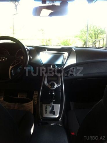 Hyundai Elantra 2011, 107,000 km - 1.8 l - Gəncə