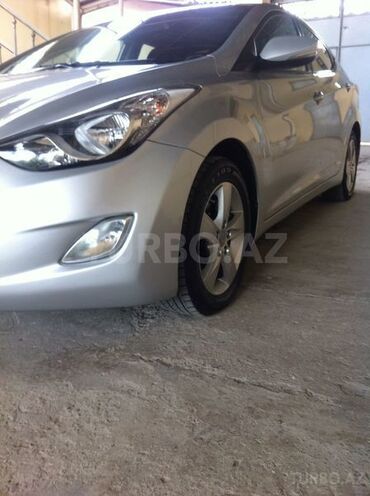 Hyundai Elantra 2011, 107,000 km - 1.8 l - Gəncə