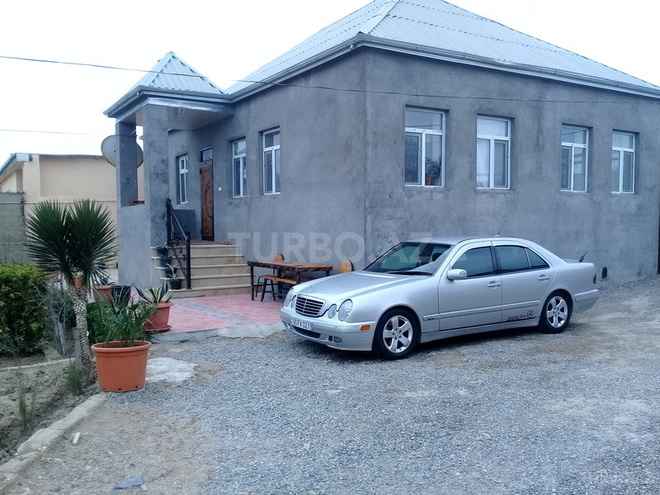 Mercedes E 220 2000, 320,000 km - 2.2 l - Bakı