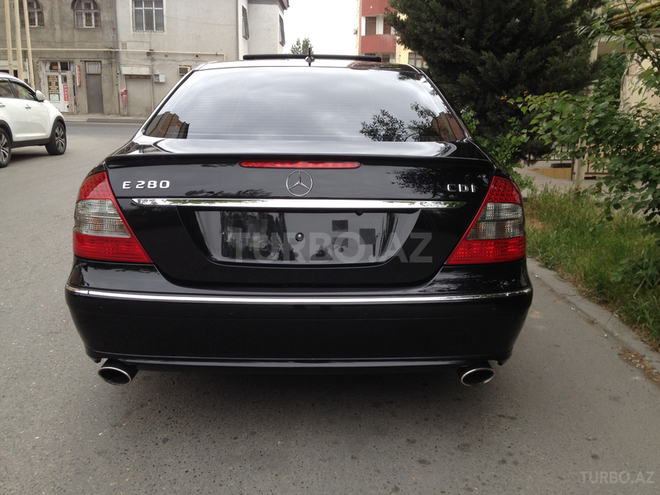 Mercedes E 280 2008, 142,600 km - 3.0 l - Bakı