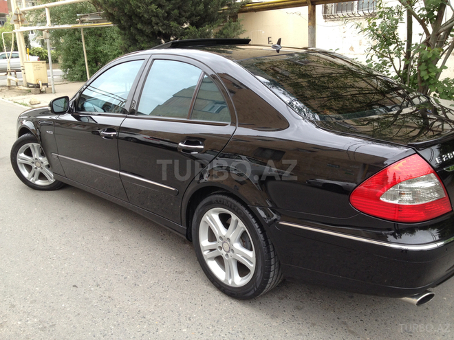 Mercedes E 280 2008, 142,600 km - 3.0 l - Bakı