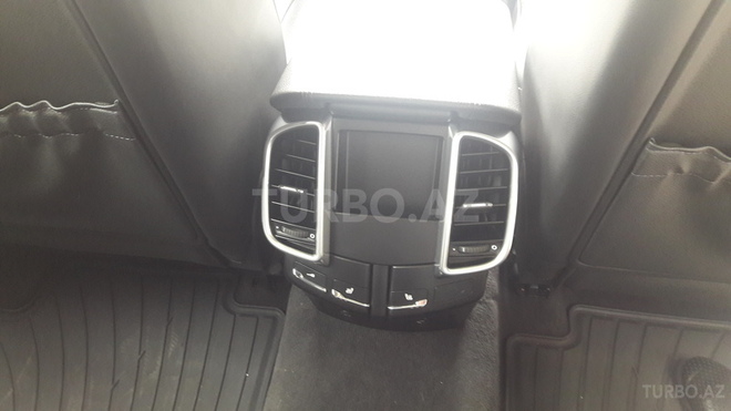 Porsche Cayenne Turbo S 2011, 73,000 km - 4.8 л - Bakı