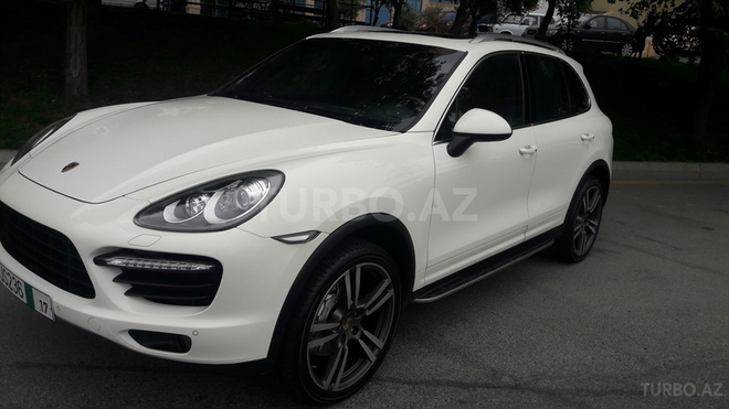 Porsche Cayenne Turbo S 2011, 73,000 km - 4.8 л - Bakı
