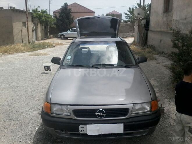Opel Astra 1994, 236,525 km - 1.6 l - Bakı