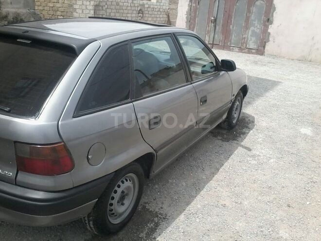 Opel Astra 1994, 236,525 km - 1.6 l - Bakı
