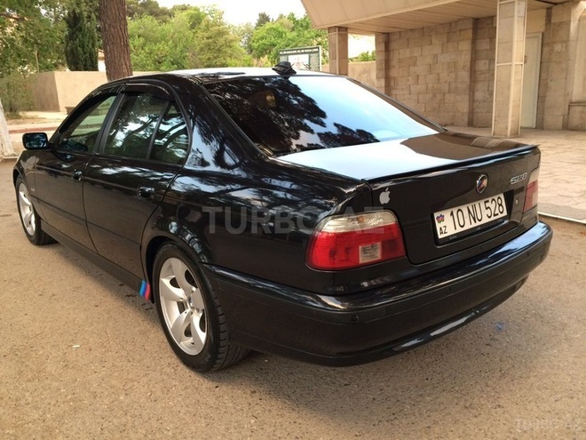 BMW 528 1999, 300,000 km - 2.8 л - Sumqayıt