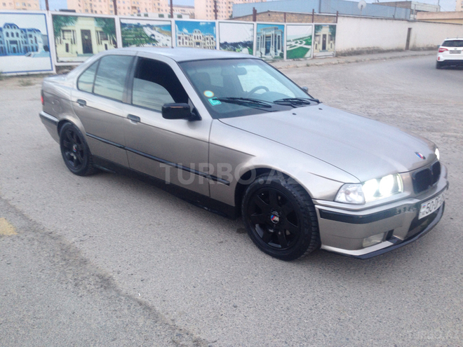 BMW 320 1991, 245,000 km - 2.0 л - Bakı