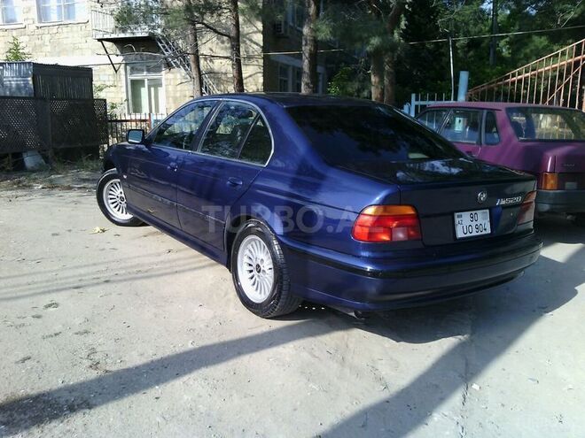 BMW 528 1998, 210,000 km - 2.8 l - Sumqayıt