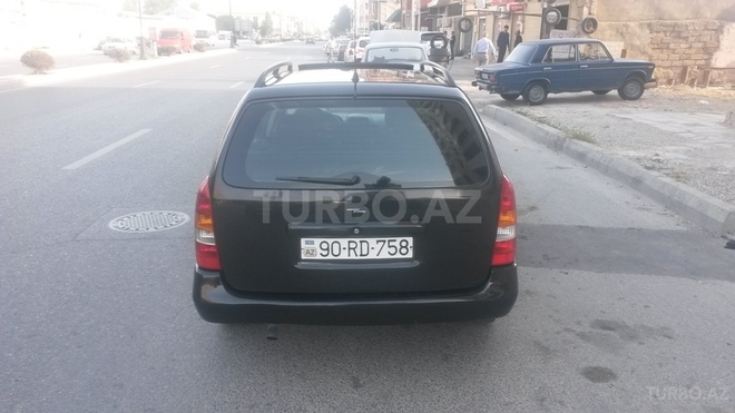 Opel Astra 2001, 240,000 km - 2.0 l - Bakı