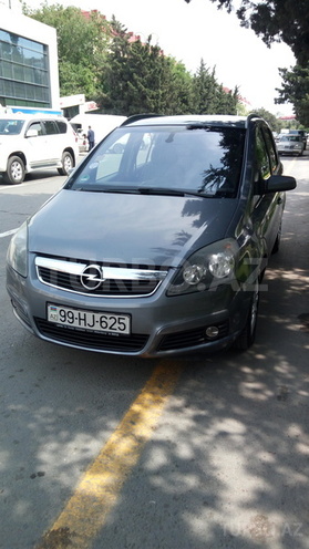 Opel Zafira 2005, 240,000 km - 2.2 l - Bakı