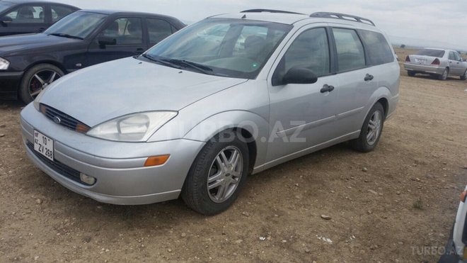 Ford Focus 2001, 240,000 km - 2.0 l - Tərtər