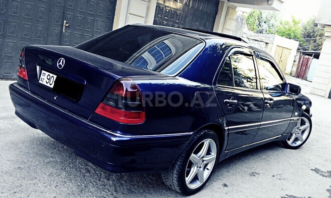 Mercedes C 230 1999, 240,000 km - 2.3 l - Bakı
