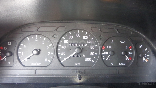 GAZ 31105 2004, 64,242 km - 2.4 l - Bakı