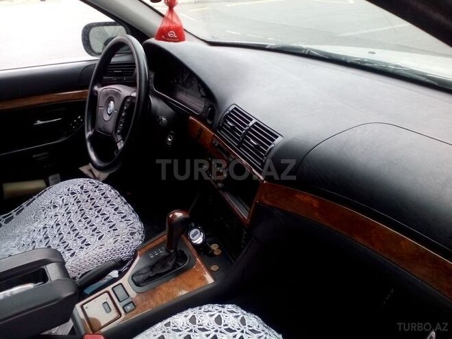 BMW 528 1996, 123,580 km - 0.3 л - Bakı