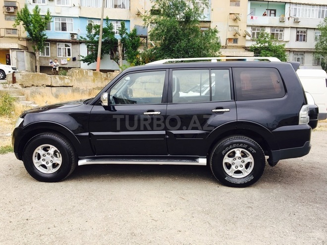 Mitsubishi Pajero 2007, 181,000 km - 3.0 l - Bakı