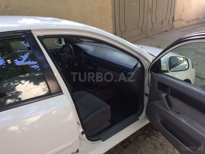 Daewoo Gentra 2013, 175,000 km - 1.5 л - Bakı