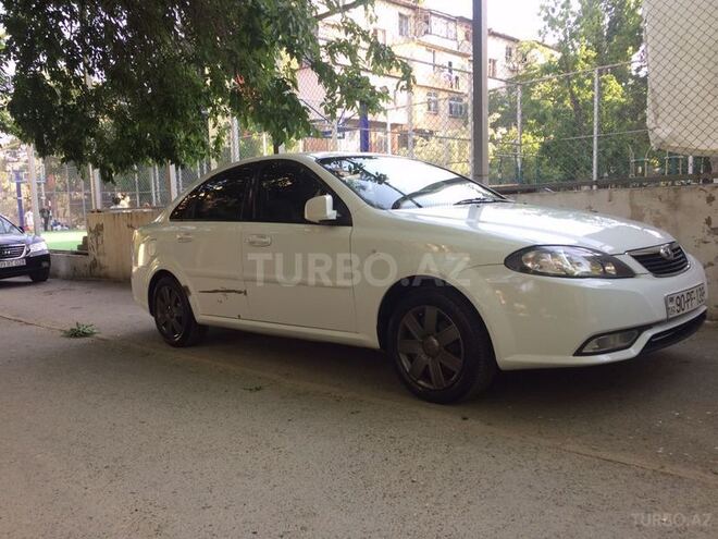 Daewoo Gentra 2013, 175,000 km - 1.5 л - Bakı