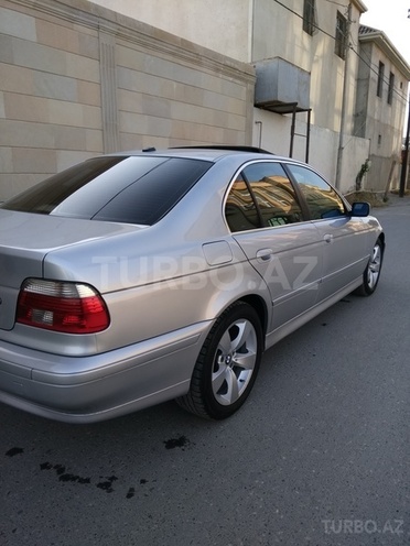 BMW 525 2002, 235,000 km - 2.5 л - Bakı