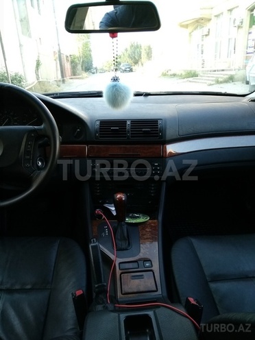 BMW 525 2002, 235,000 km - 2.5 л - Bakı