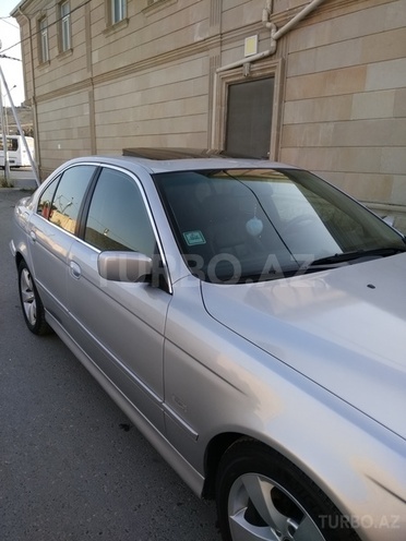 BMW 525 2002, 235,000 km - 2.5 л - Bakı