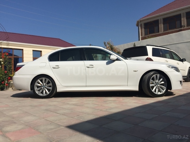 BMW 528 2007, 113,000 km - 3.0 l - Sumqayıt