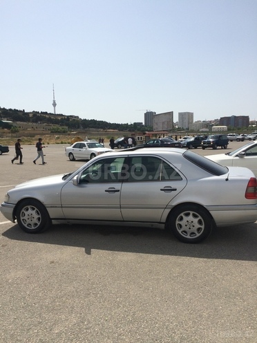 Mercedes C 180 1995, 299,500 km - 1.8 l - Bakı