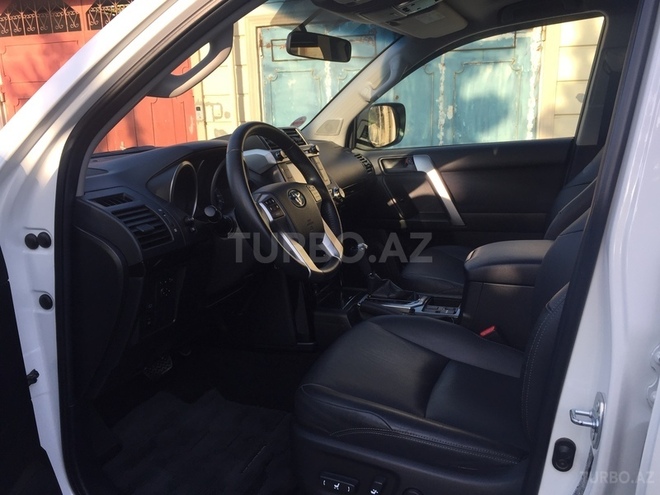 Toyota Prado 2014, 25,000 km - 2.7 l - Bakı