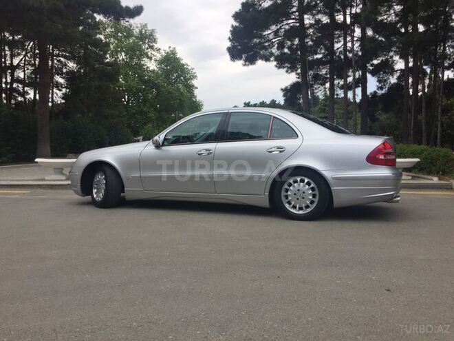 Mercedes E 240 2003, 194,000 km - 2.6 л - Bakı