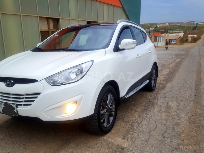 Hyundai ix35 2013, 98,000 km - 2.0 л - Bakı