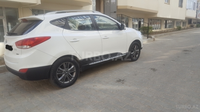 Hyundai ix35 2013, 98,000 km - 2.0 л - Bakı