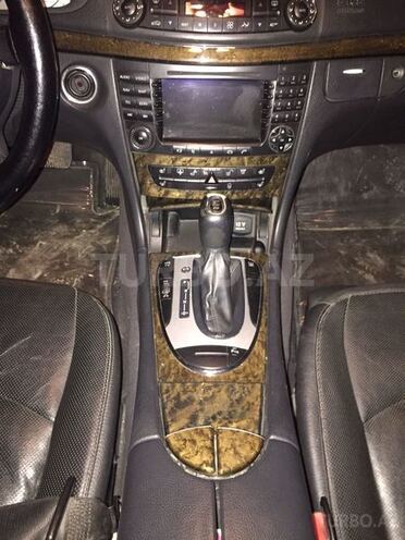 Mercedes E 350 2005, 258,000 km - 3.5 л - Bakı