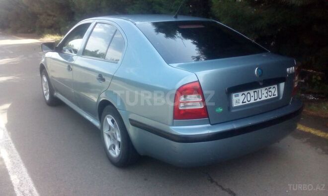 Skoda Octavia 2002, 198,000 km - 1.6 l - Gəncə