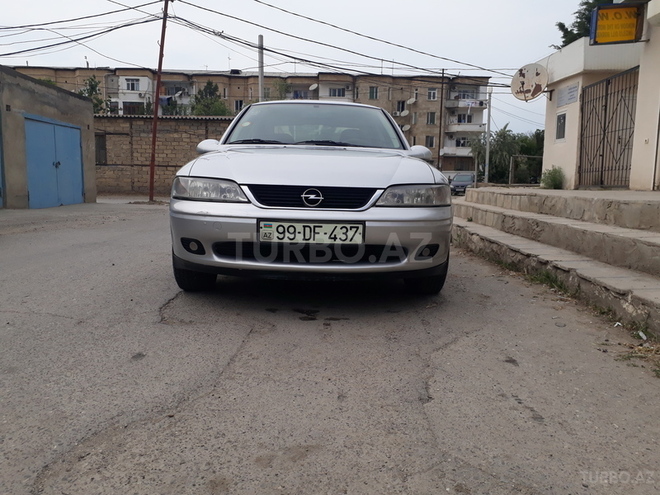 Opel Vectra 2001, 226,000 km - 1.8 l - Sumqayıt
