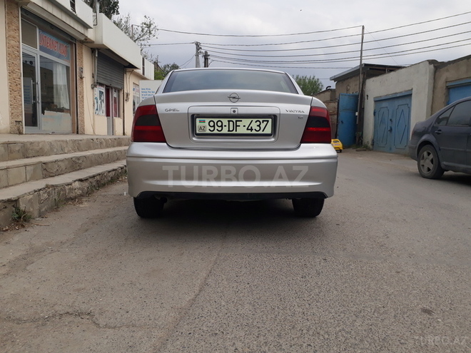 Opel Vectra 2001, 226,000 km - 1.8 l - Sumqayıt