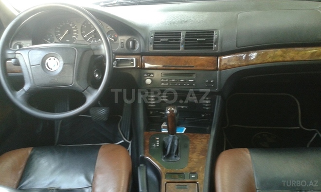 BMW 523 1997, 285,000 km - 2.5 l - Bakı