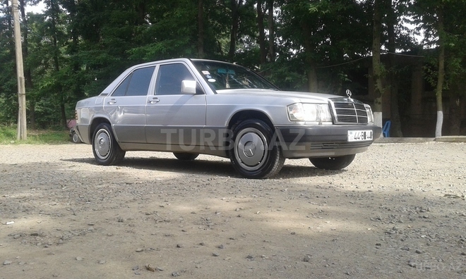 Mercedes 190 1990, 352,121 km - 2.0 л - Masallı