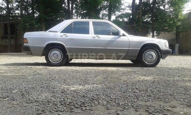 Mercedes 190 1990, 352,121 km - 2.0 л - Masallı