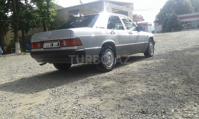 Mercedes 190 1990, 352,121 km - 2.0 л - Masallı