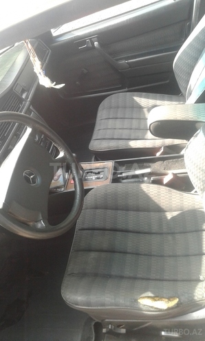 Mercedes 190 1990, 352,121 km - 2.0 л - Masallı